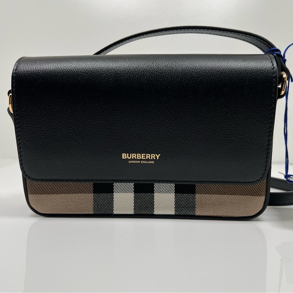NEW BURBERRY "NEW HAMPSHIRE" BLACK CHECK CANVAS LEATHER CROSSBODY SHOULDER BAG - Picture 2 of 9